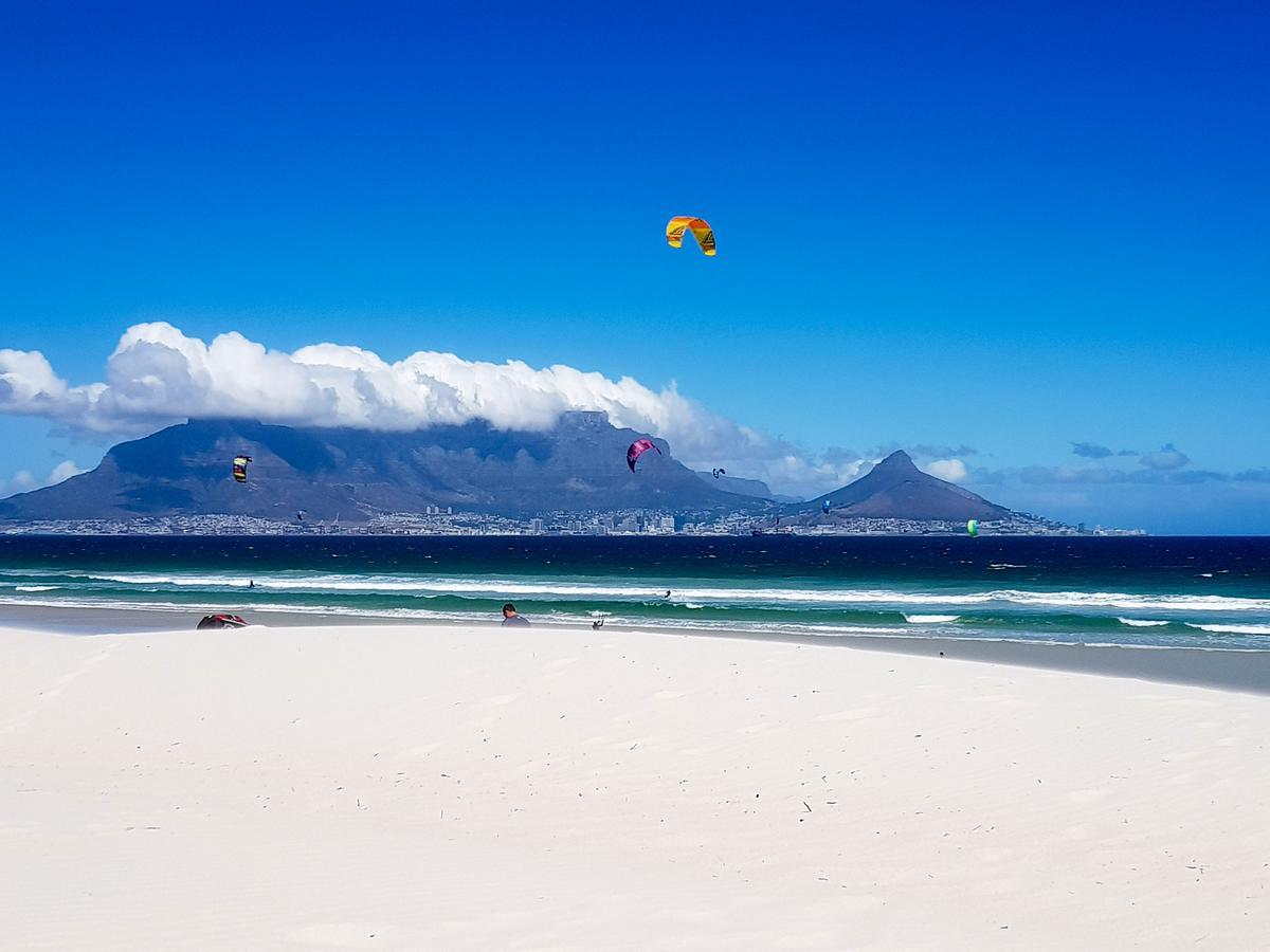 Heaven On Earth - Blouberg Beachfront Self-Catering Apartment Bloubergstrand Exterior photo